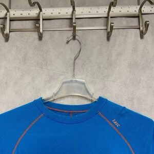 Tasc Shirt Men XL Blue Performance Perforated‎ Versatile Workout Tee Active Tech